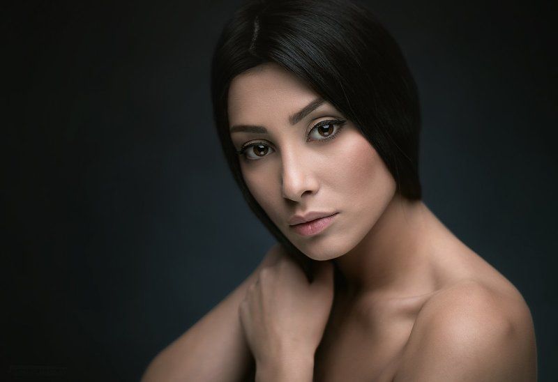 Девушка, Классика, Красивая, Студия, Экзотическая Алексphoto preview