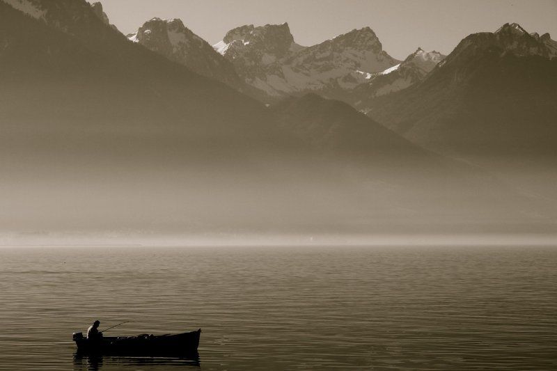 Switzerland, lake, Alps, mountains, bw ***photo preview