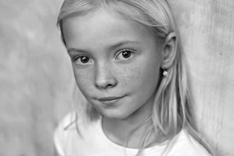 b&w, black and white, blond, cute, girl, portrait photo preview