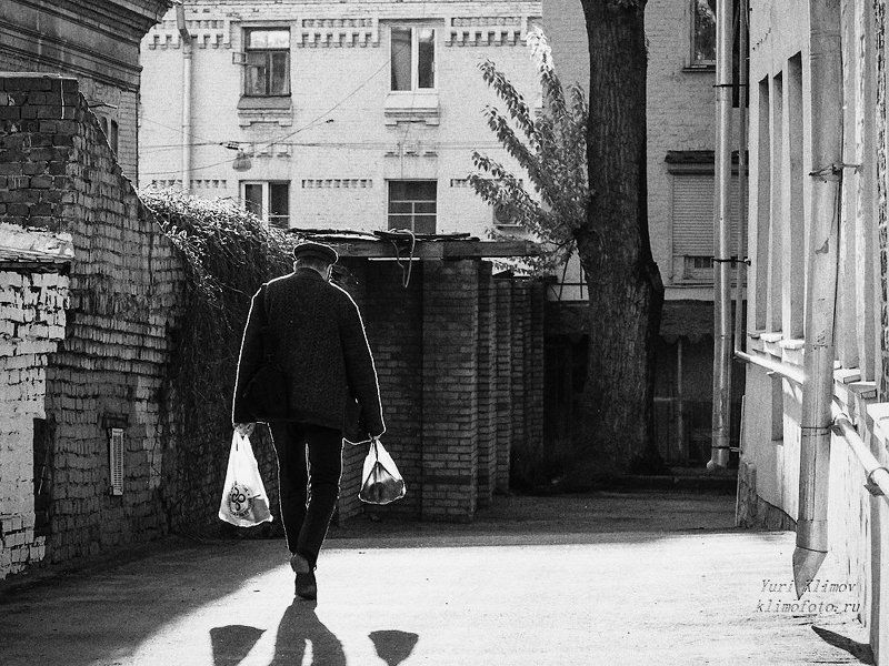 Городские зарисовки. Кормилец.photo preview