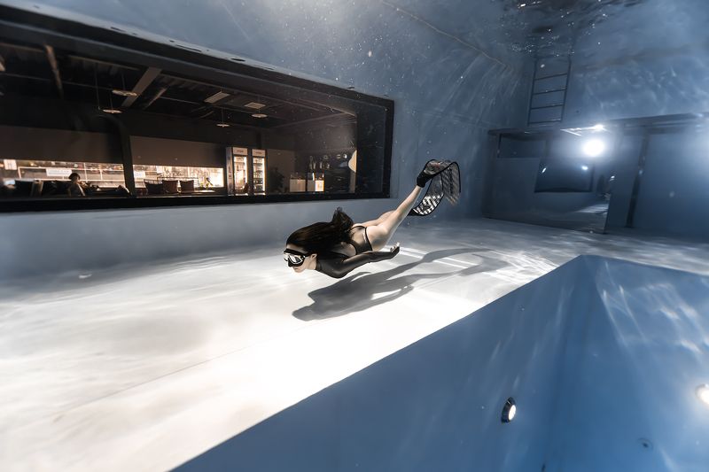 underwater Freediverphoto preview