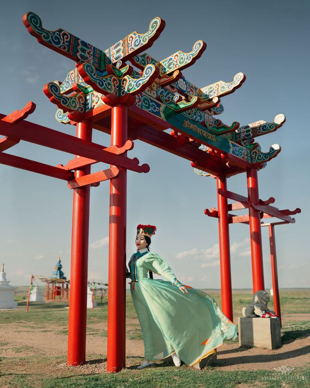 Калмыкия, достопримечательности, девушка, традиционный, традиция, народы, архитектура, степь Колоритная Калмыкияphoto preview