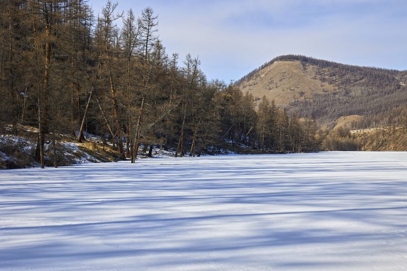 Река подо льдомphoto preview