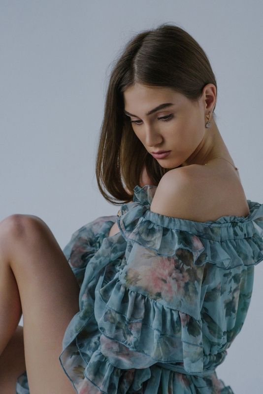 Angelinaphoto preview