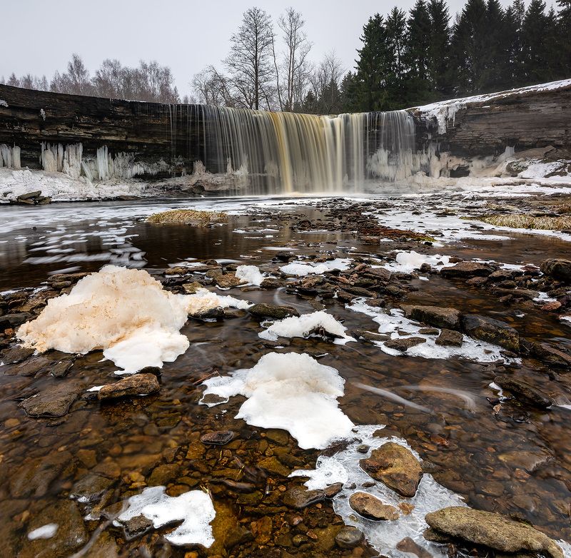 Водопад Ягала (эст. Jägala juga).photo preview
