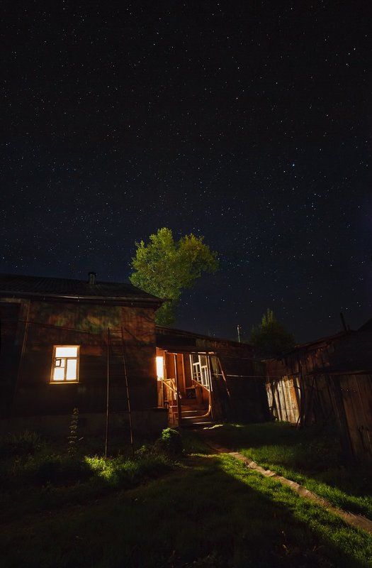 Деревенская ночьphoto preview