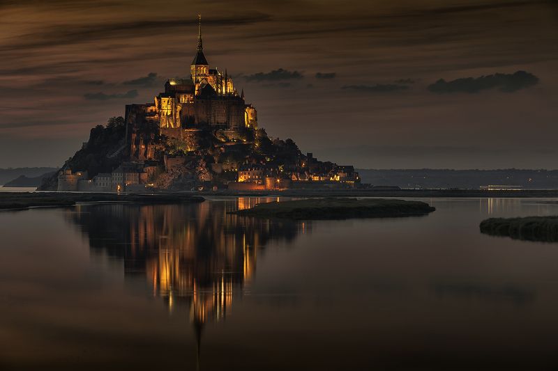 Le Mont Saint-Michel  Le Mont Saint-Michel..photo preview
