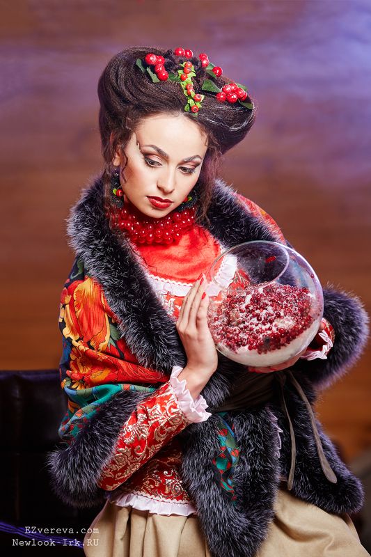 Портрет, девушка, иркутск, елена зверева, снег, клюква, фешн, стиль Снежная клюкваphoto preview