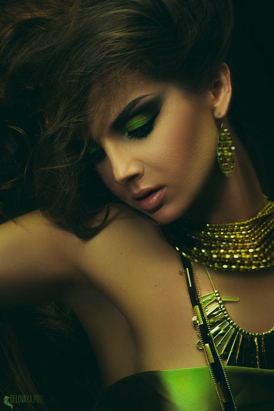 студия, девушка, бьюти, сексуальность, нежность, макияж,  Увешана нежностьюphoto preview