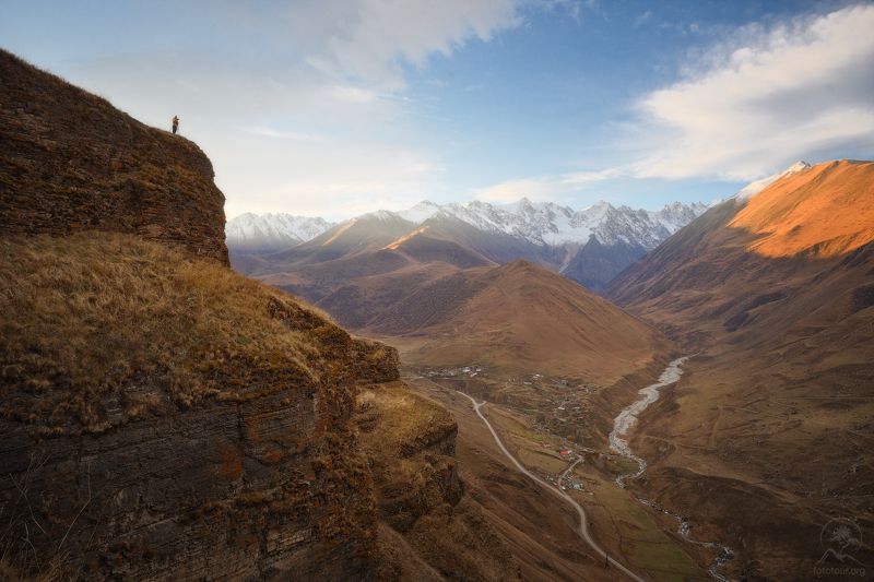 горы, северная осетия, рассвет, фотограф, фототур в северную осетию, река, дорога, горное село Где-то там высокоphoto preview
