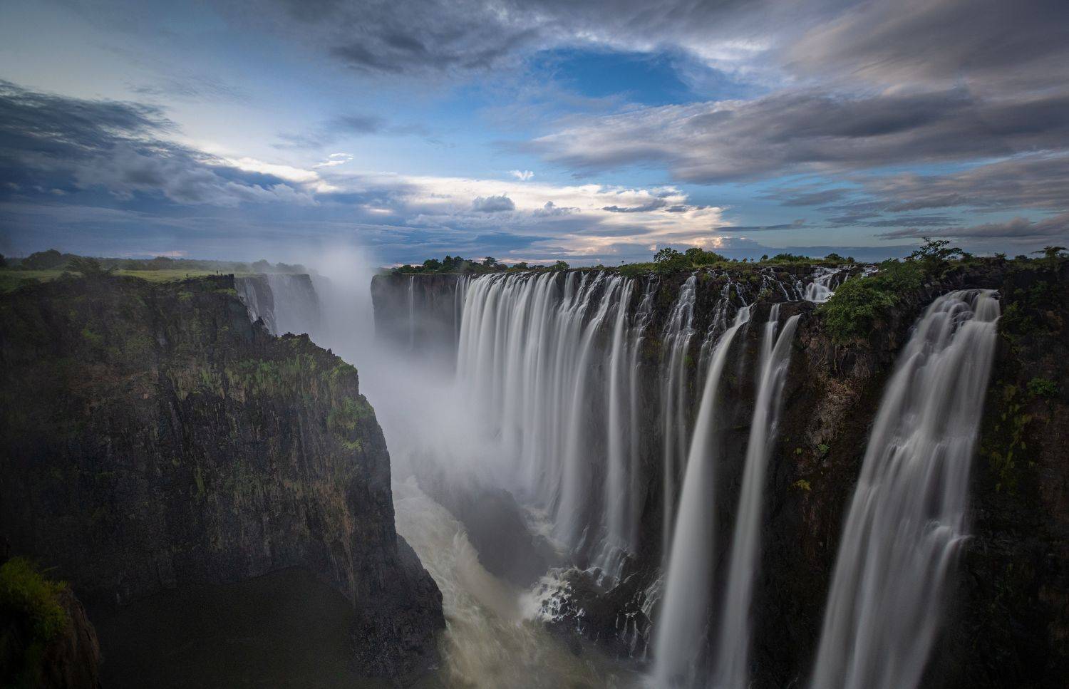 Victoria Falls in sunset light. Автор: Bevzenko Roman waterfall, waterfalls, victoria falls, water, river, sunset, long exposure, africa, safari, zambia, zimbabwe, Bevzenko Roman