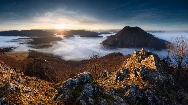 Sunrise in Manínska Tiesňavaphoto preview