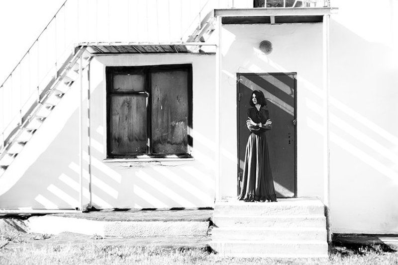 геометрия, тени, свет, черно-белое фото, арт, модель, девушка, платье, лестница, вднх, москва, солнечный день, geometry, shadows, light, black & white photos, art, model, girl, dress, staircase, VDNKh, Moscow, Sunny day Геометрияphoto preview