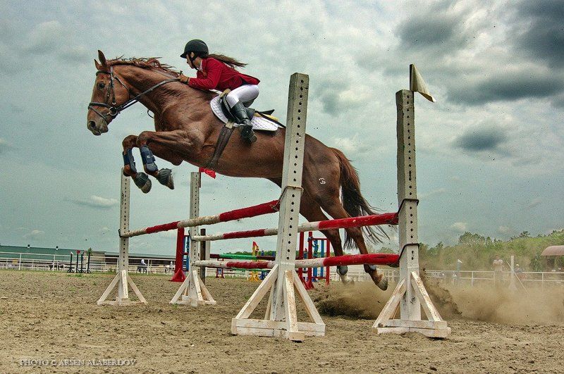 Барьер, Жокей, Карачаево-Черкесия, Конкур, Конный спорт, Конь, Лошади, Лошадь, Наездник, Северный Кавказ, Скачки ПОЛЁТphoto preview