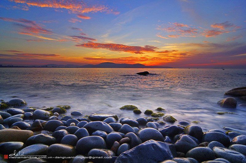 Dang Tuan Trung, Frank Dang Sunrise on Quy Nhon beachphoto preview