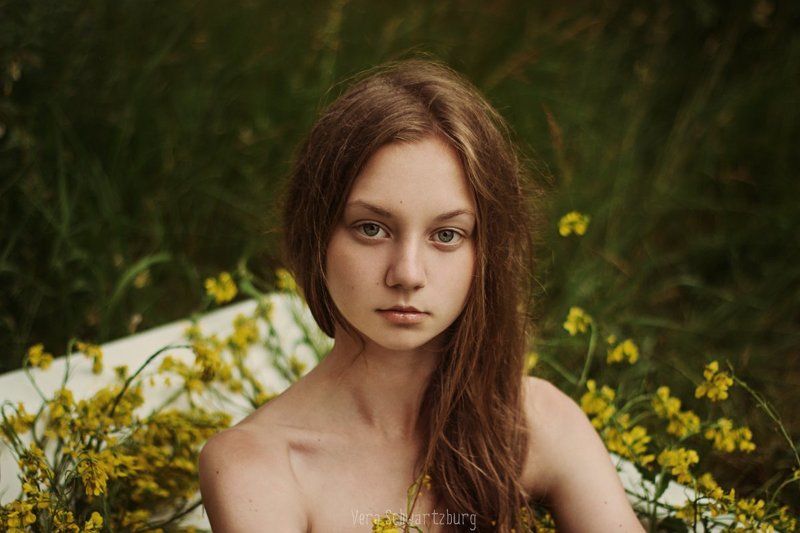 нимфа, девушки, цветы, рыжеволосые Нимфа летаphoto preview