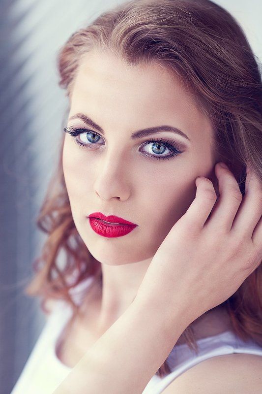 Гламур, Девушка, Мода, Окно Nataliphoto preview