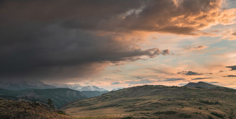Горы, Алтай, закат Хвост Северо-Чуйского хребта, Горный Алтайphoto preview