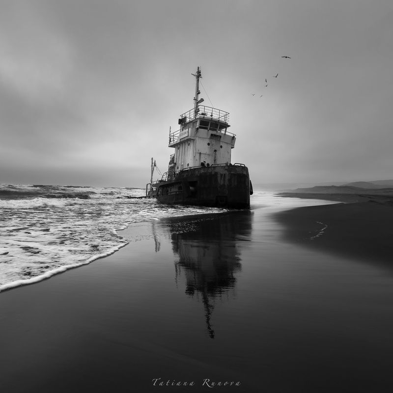 Залив Касатка о. Итурупphoto preview