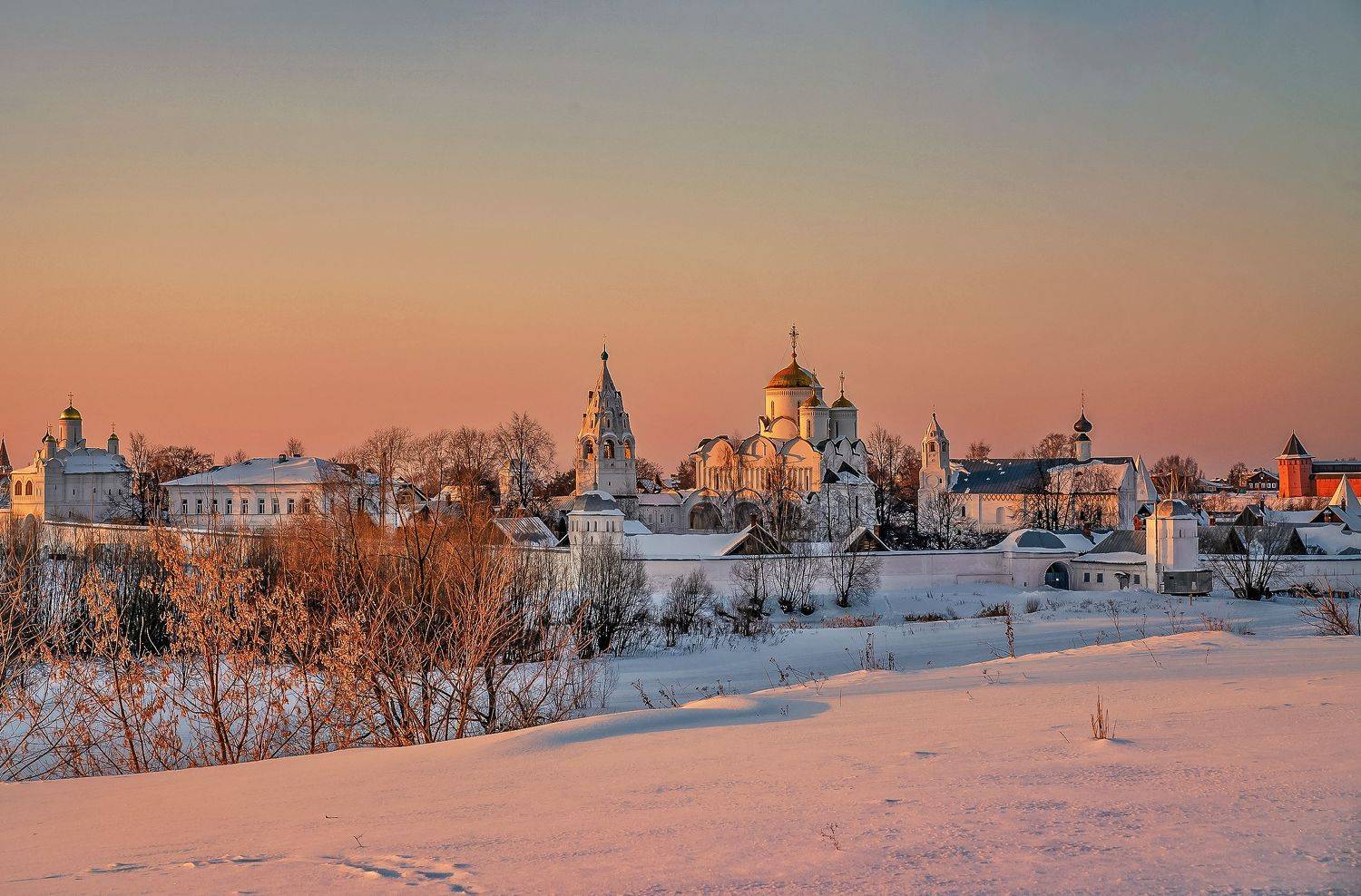 Суздаль, на закате.... Автор: Бирюков Вячеслав суздаль. выходной. морозно. ьезоблачно., Бирюков Вячеслав
