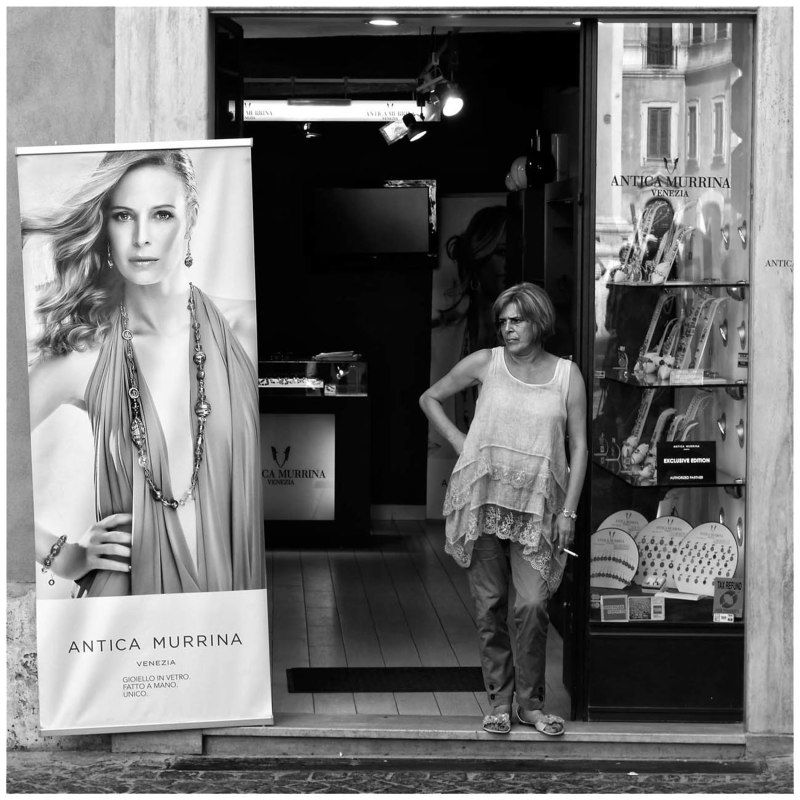 Случайный портрет незнакомкиphoto preview