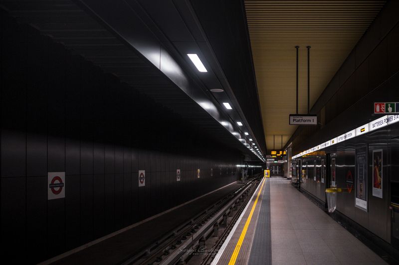 #london #underground #londonunderground #station #battersea London Undergroundphoto preview