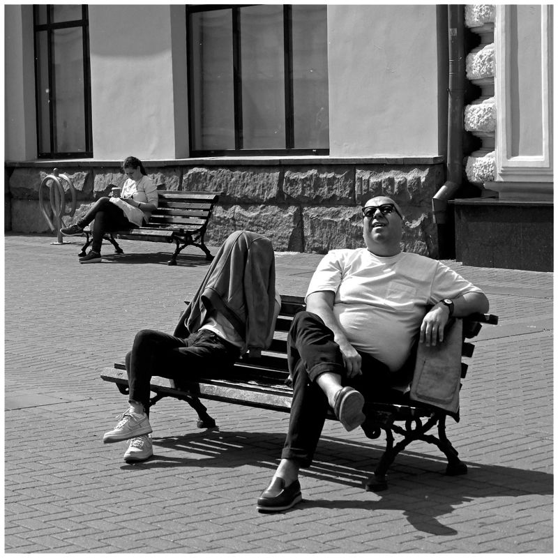 Мимоходом. Незнакомцы.photo preview