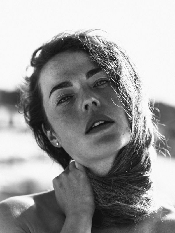 Hot фото превью