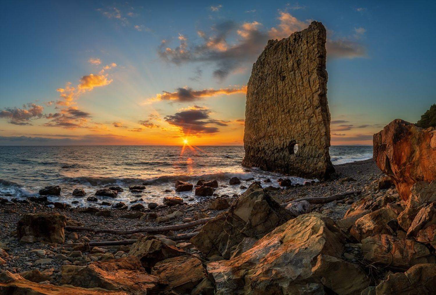 Скала Парус, Александр Хорошилов