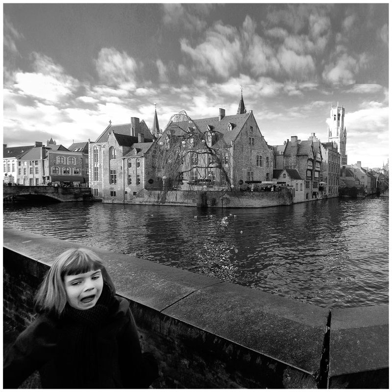 Случайный портрет незнакомкиphoto preview