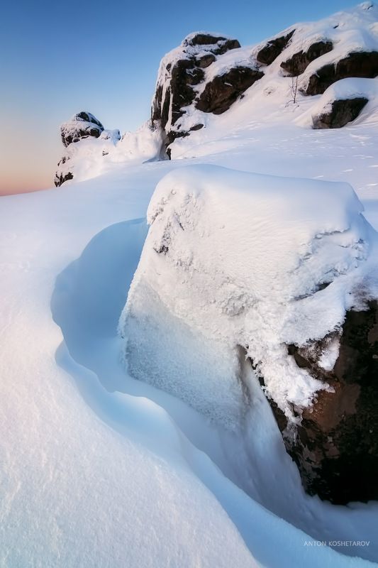 Снег и скалыphoto preview