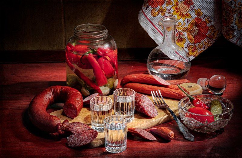 водка Колбасы и соленьяphoto preview