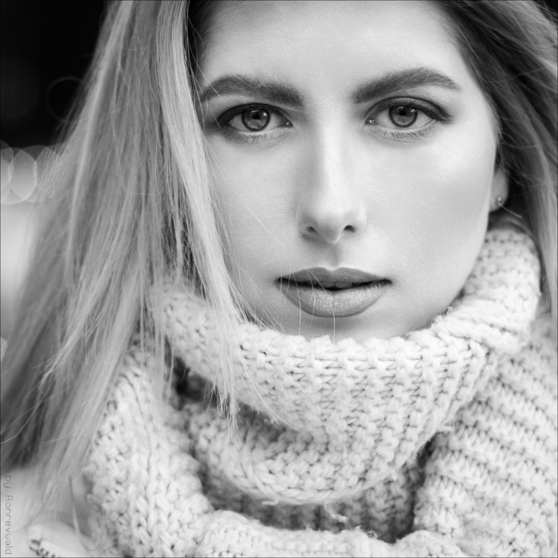 girl,woman,eyes,beauty,portrait,fashion,light,девушка,портрет,свет, глаза,bw,blackandwhite,black&white,чб,чернобелое Angelaphoto preview