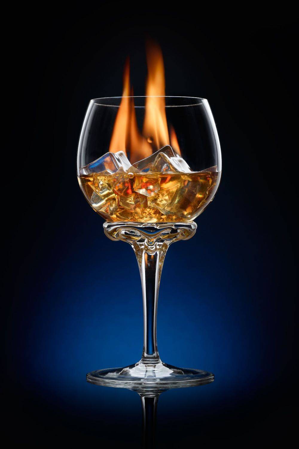 Лёд и пламень.... Автор: Tom Fincher , Tom Fincher