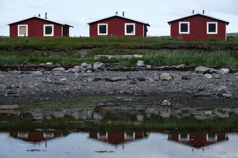 рыбачий, север, арктика, дом Полное отражениеphoto preview