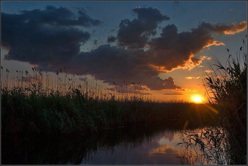 пейзаж, река, днепр, рыбалка, вечер, закат, солнце Красивое завершение летнего дняphoto preview