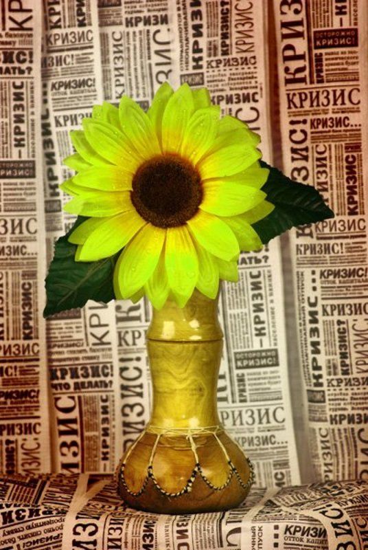 подсолнух, бумага Кризис в расцвете сил фото превью