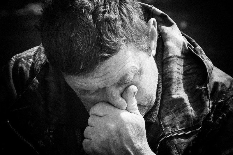 Мужчины не плачут, мужчины огорчаютсяphoto preview