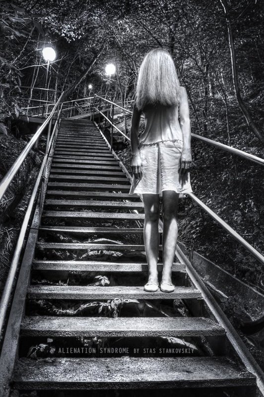 hdr Alienation Syndromephoto preview