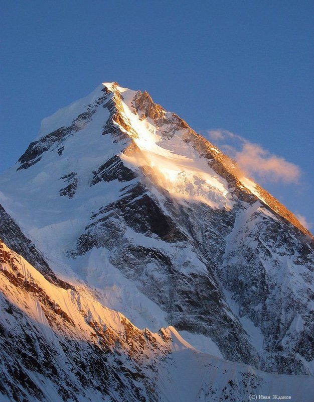 горы, каракорум, к2, чогори, 8611м, ледник, туризм, альпинизм Золото К2(Чогори)photo preview