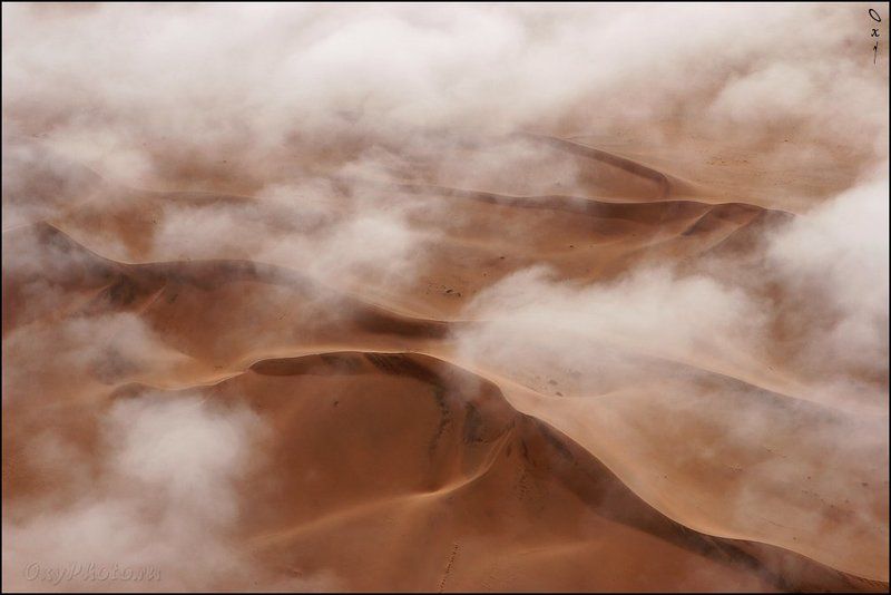 дюны, пустыня намиб, намибия, африка, dunes, namib desert, namibia, africa Сквозь облака...photo preview
