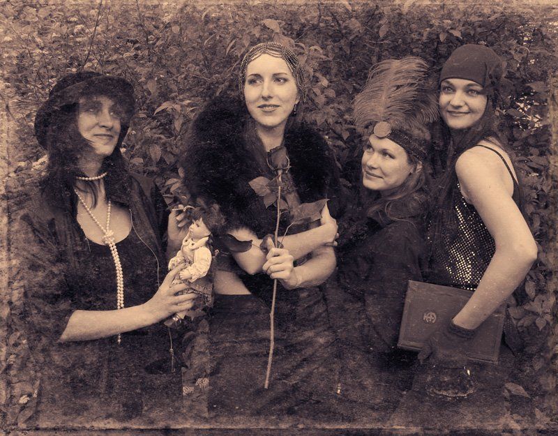 лето, девушки, красота, ретро, 20-е, годы, загадка, встреча Те сиреневые миражи...photo preview