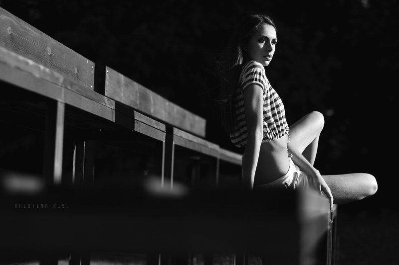 girl, bw, portrait ...photo preview