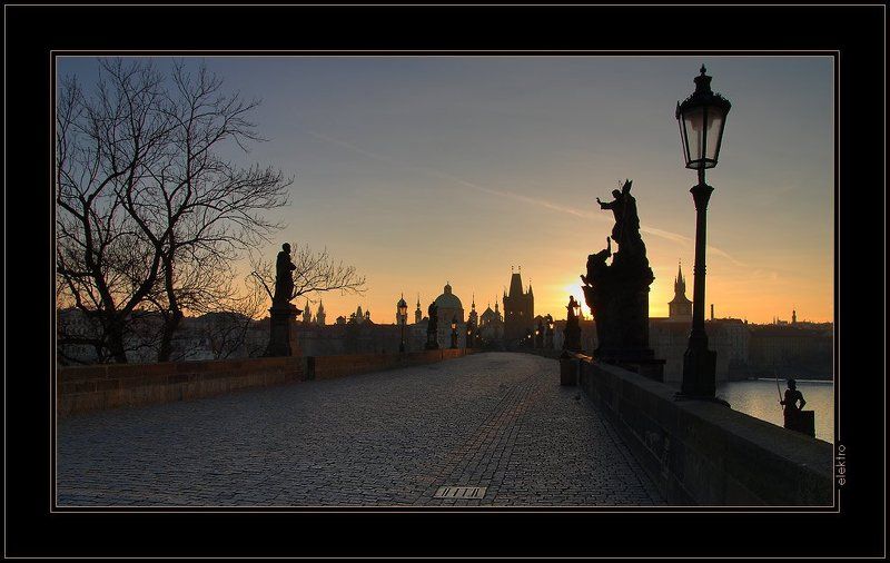 Карлов мостphoto preview