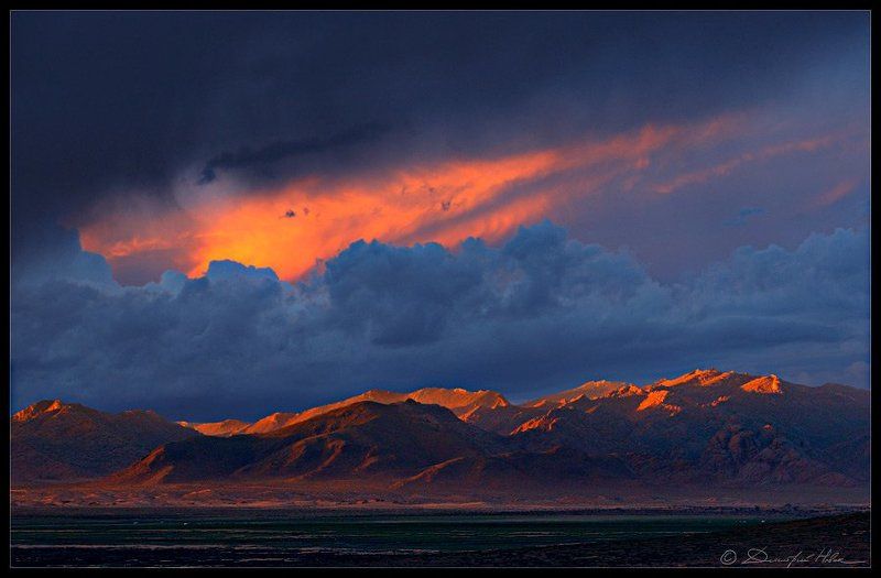 конец света, апокалипсис, закат, горы, монголия последний из днейphoto preview