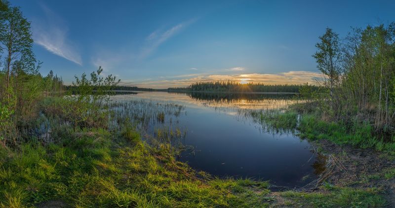 Май, Облака, Озеро photo preview