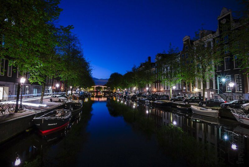 амстердам, голландия, город, прогулка, зарисовка, утро, канал, отражение sketches morning in Amsterdamphoto preview