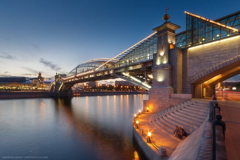 богдана, вечер, город, москва, мост, подсветка, хмельницкого Под мостом сидело трое...photo preview