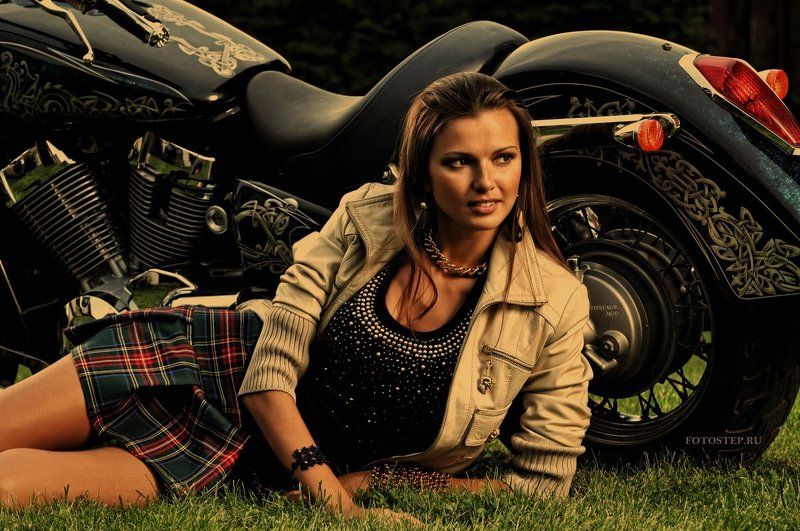 модели москва сити ночь Виталий Степанов фотограф неглиже МЕЧТАphoto preview