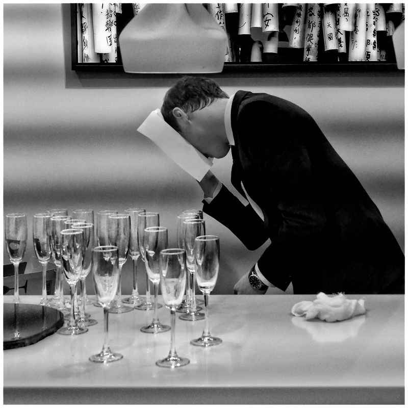 Случайный портрет незнакомцаphoto preview